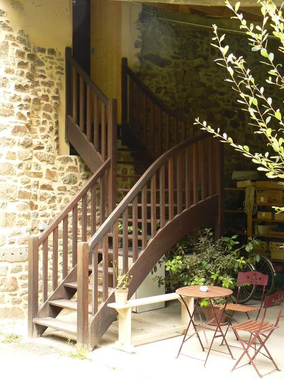 Chambres D'Hotes Du Vault Picot La Chapelle-aux-Filzméens Eksteriør bilde